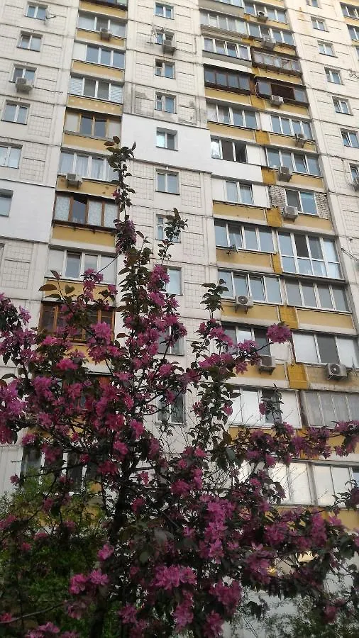 Apartmán Однокімнатна На Троєщині Kyjev Ukrajina