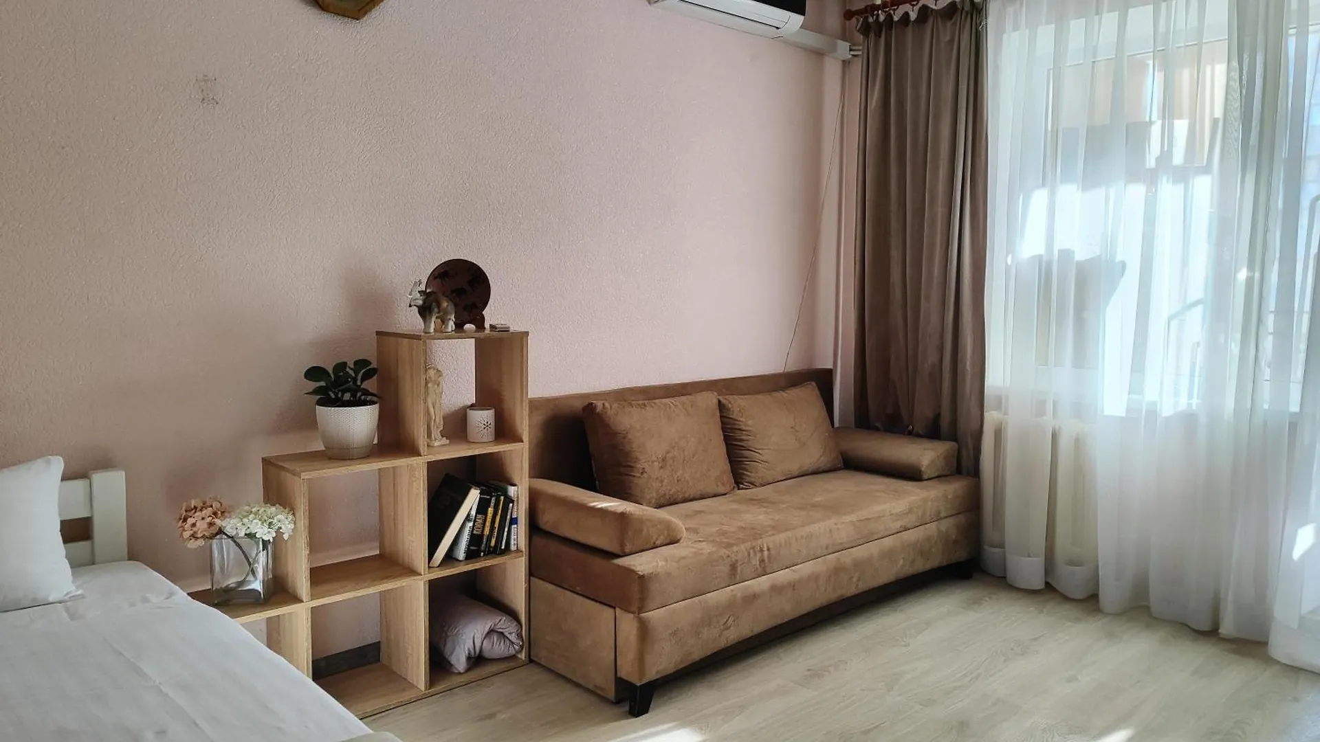 Apartmán Однокімнатна На Троєщині Kyjev